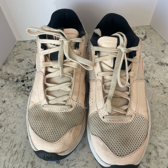 Nike Ja Morant One— used -Size 8.5 - Picture 4 of 7